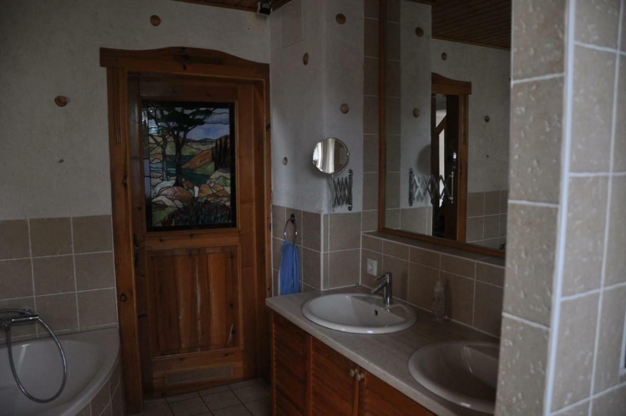 Ferienwohnung Am Park Pegau Exteriör bild